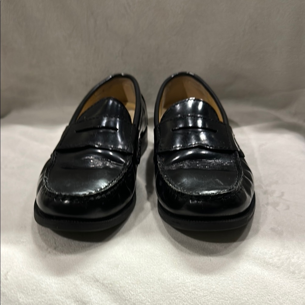 G.H. Bass & Co. Black Weejuns penny Loafers